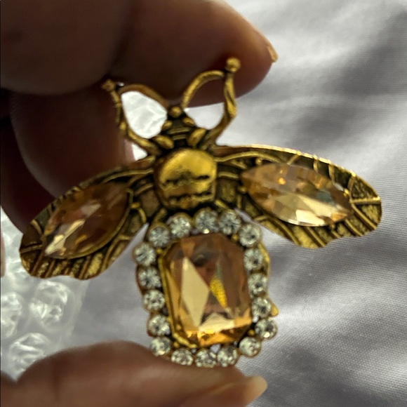 Reserve for @ sunflowerzcat Gold and Green Bee Brooch take both $30 - Picture 2 of 4